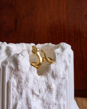 Load image into Gallery viewer, Lilith Snake Ring