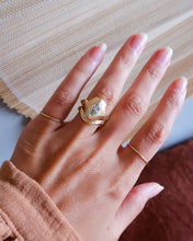 Load image into Gallery viewer, Delphi Diamond Contour Ring