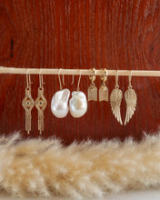 Load image into Gallery viewer, Hermes Wing Drop Earrings