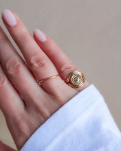 Load image into Gallery viewer, Eye of Athena Signet Ring

