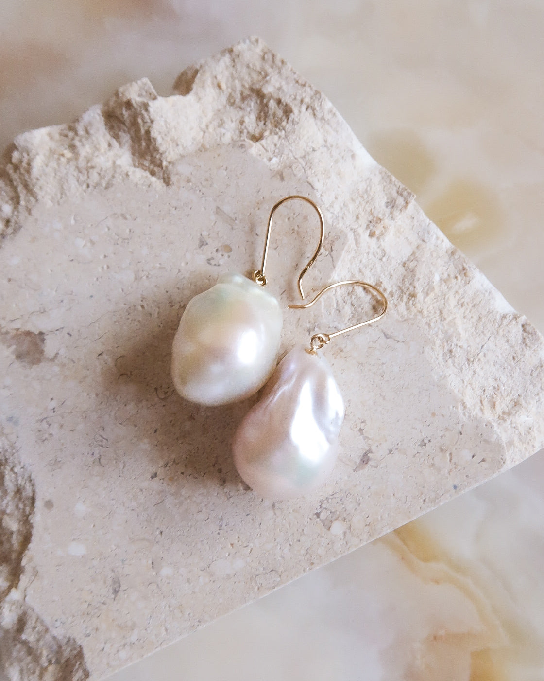 Aphrodite's Tears Baroque Pearl Drop Earrings – Psyche Fine Jewelry