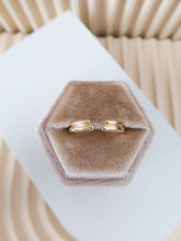 Load image into Gallery viewer, Delphi Open Stacking Ring
